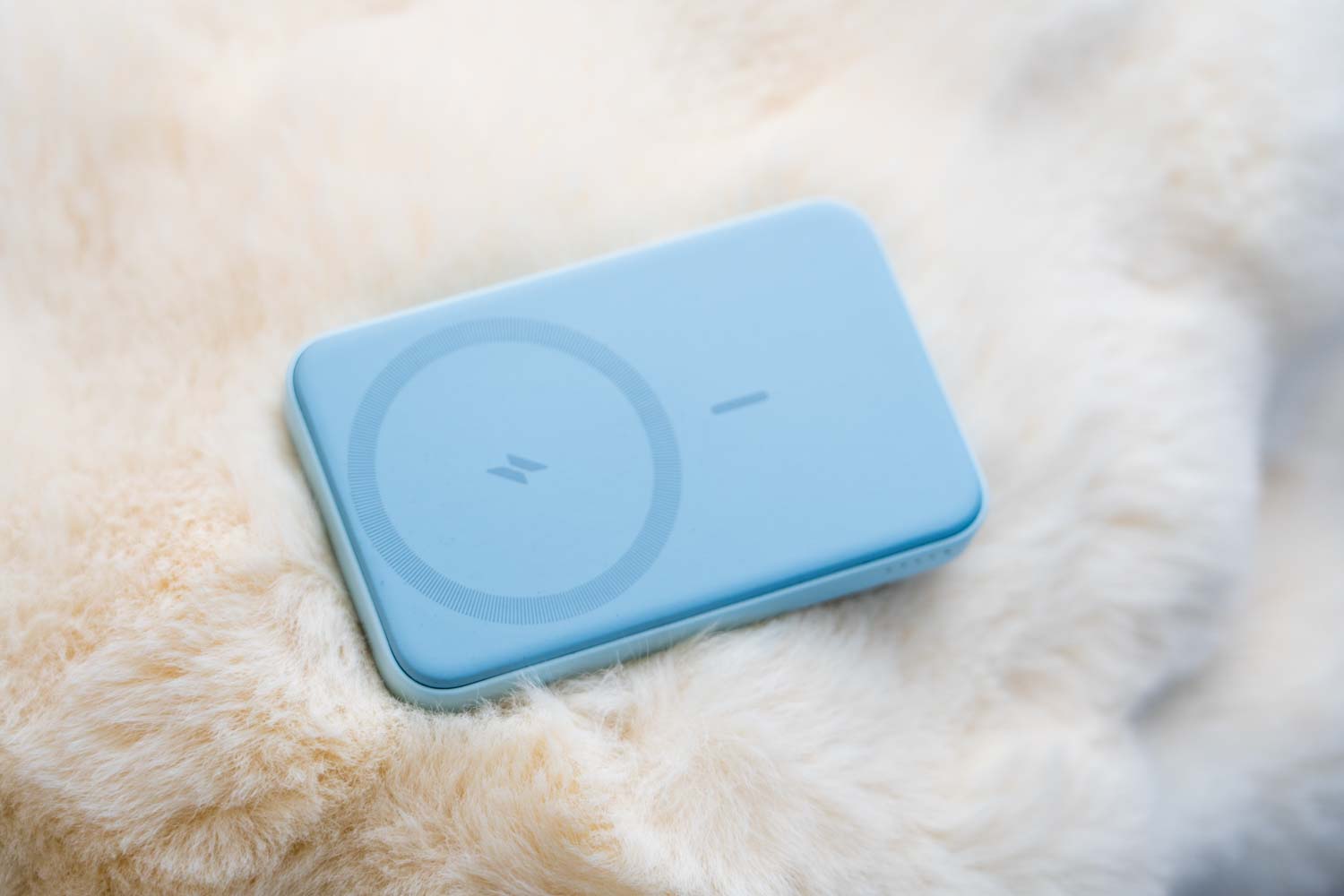 安克充电宝支架,安克磁吸充电宝只当支架