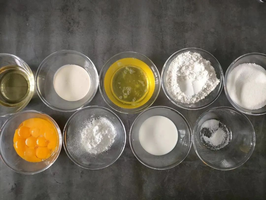 韩国ins博主，用饼干做创意蛋糕，一天1000个不愁卖