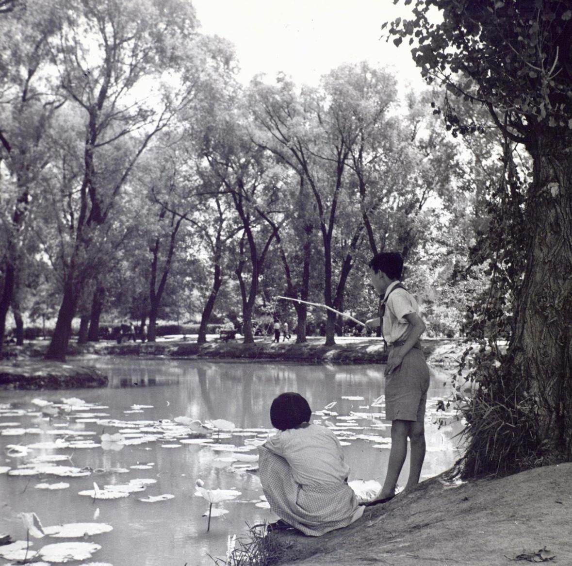 【晚清*楼青**秘影】*楼青**女媚态撩心，丰乳肥臀，风情难挡！