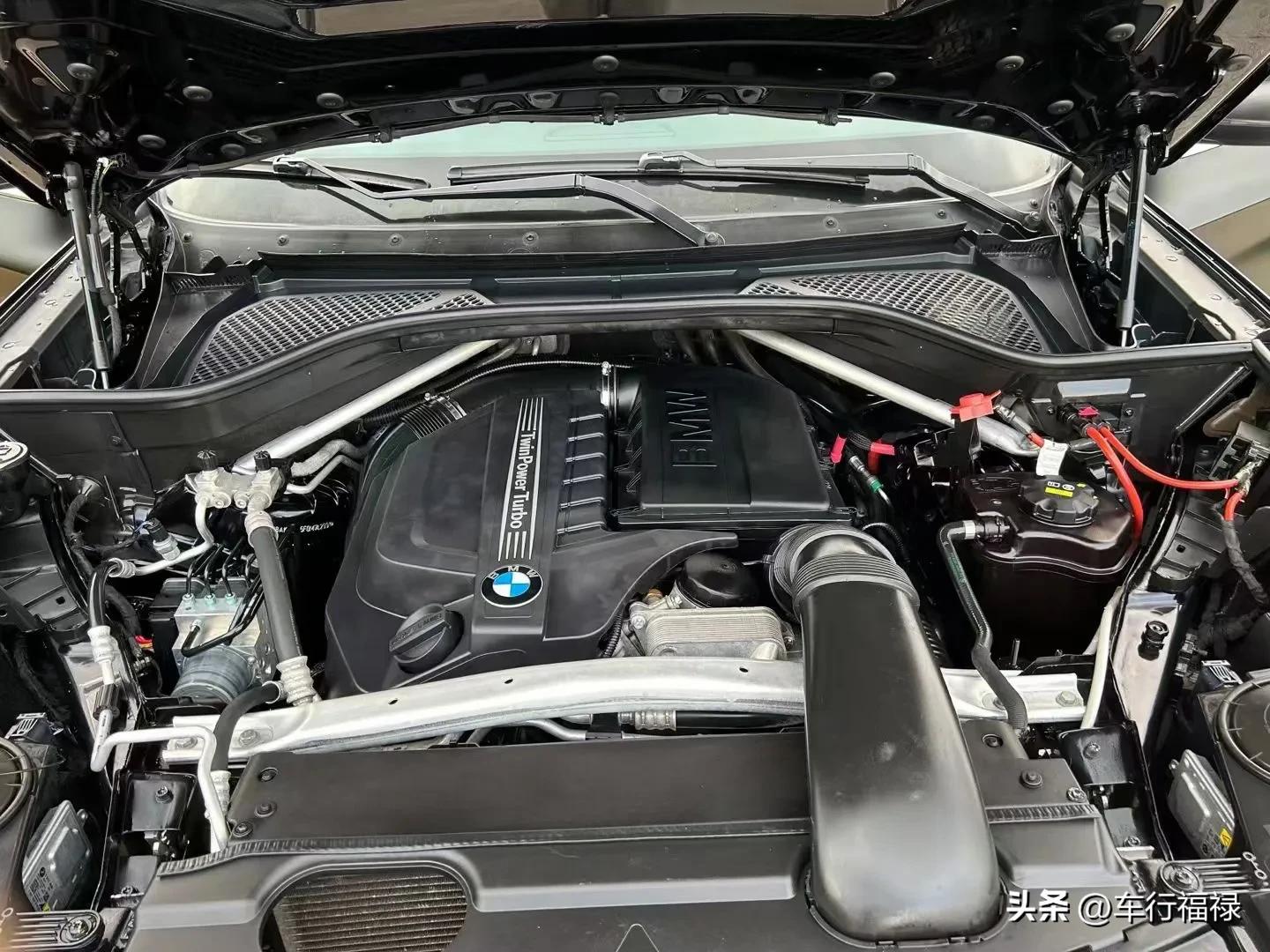 小伙花8万买了个二手宝马750,五十万买二手宝马x5划算吗