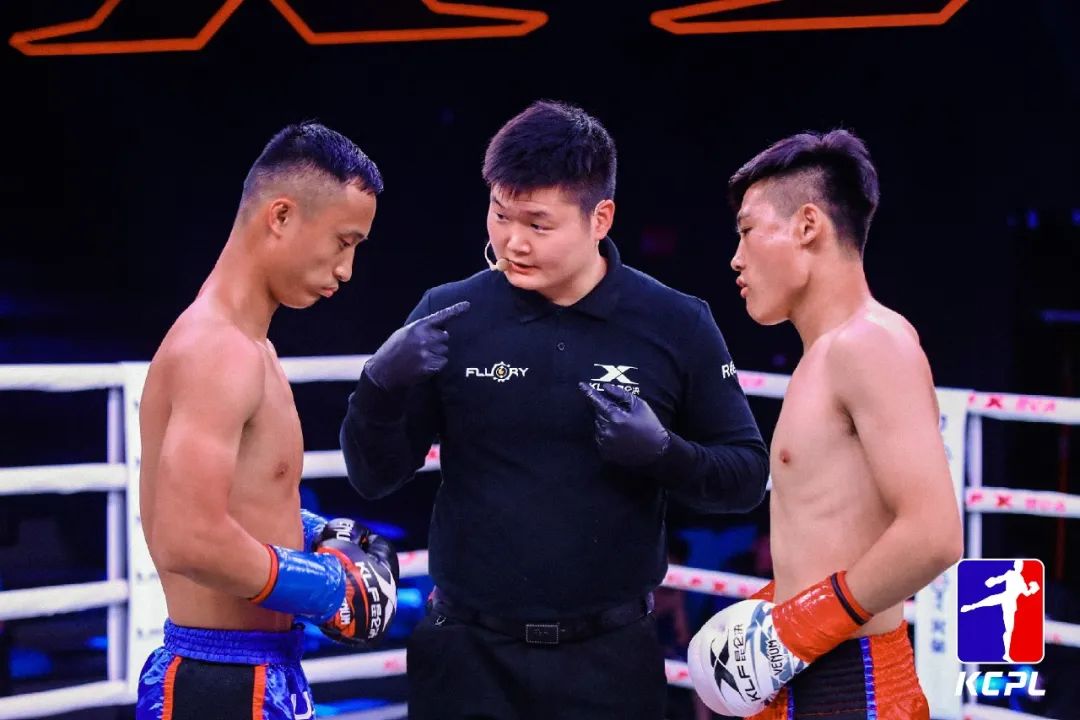 裁判员采访,昆仑决裁判吕二飞