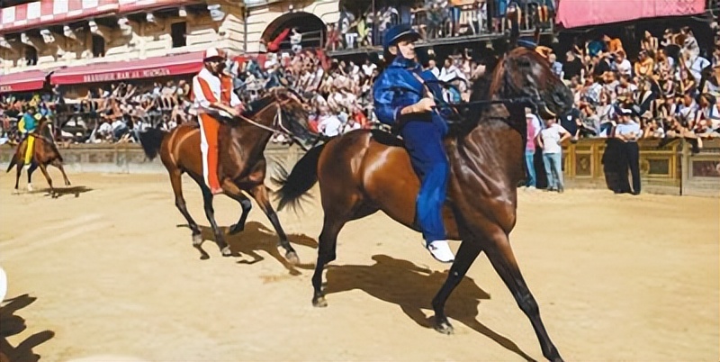 足球“帽子戏法”科普讲解,德甲德比战帽子戏法