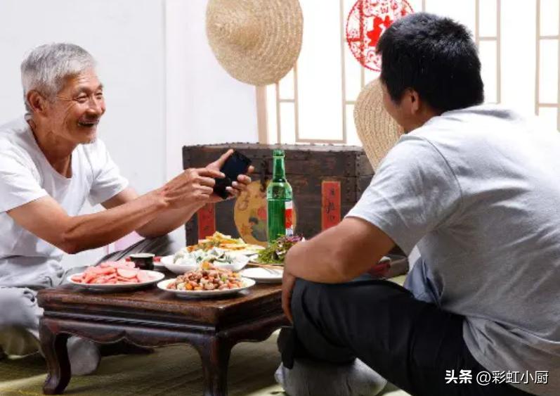 好喝不贵的四种纯粮酒推荐,想喝酒推荐几个好喝不上头的酒