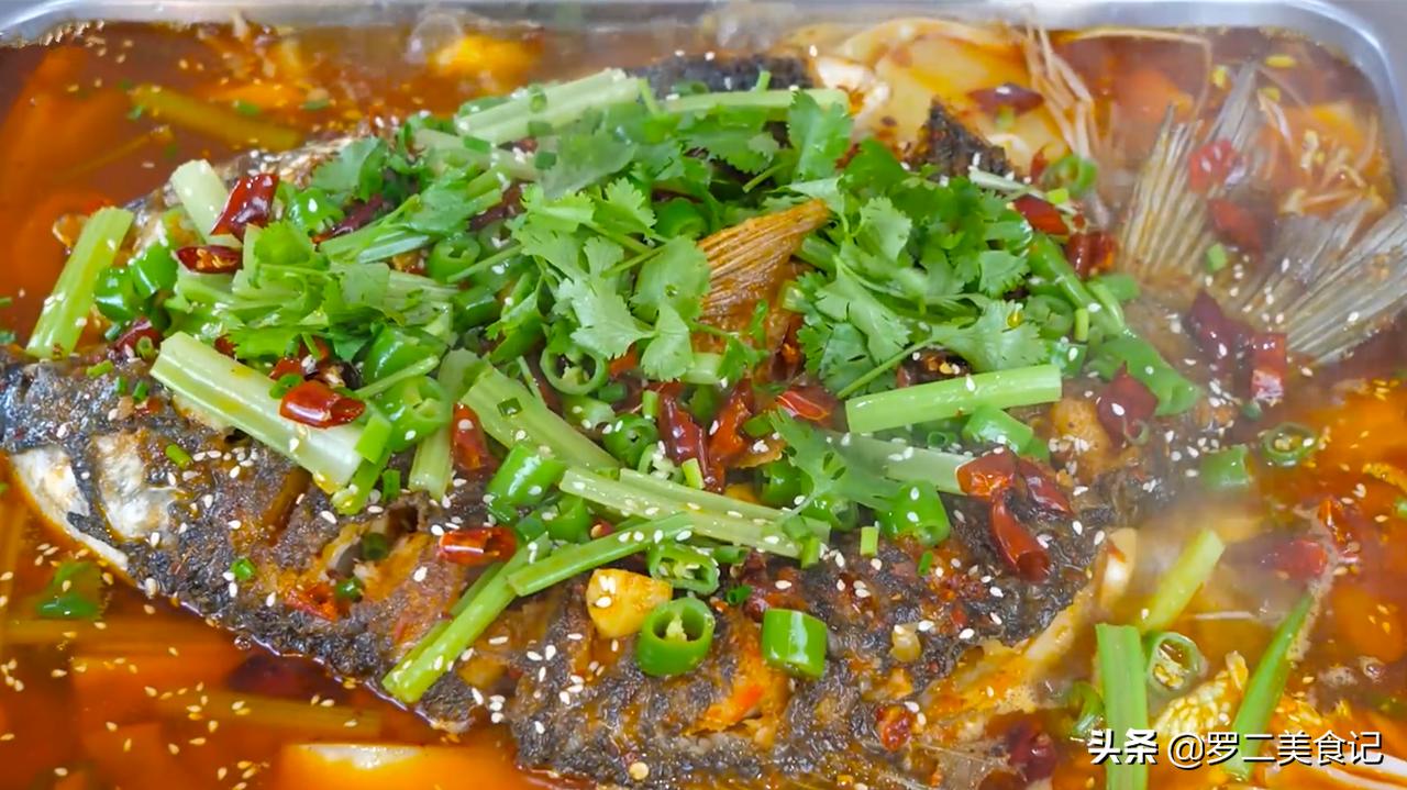 自己用锅怎么做烤鱼才好吃,在家用锅怎么做烤鱼简单又好吃