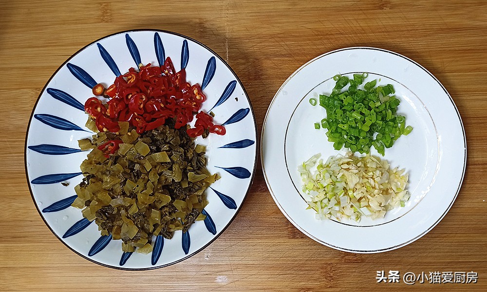 酸菜酸汤面最正宗做法,开胃酸菜汤面