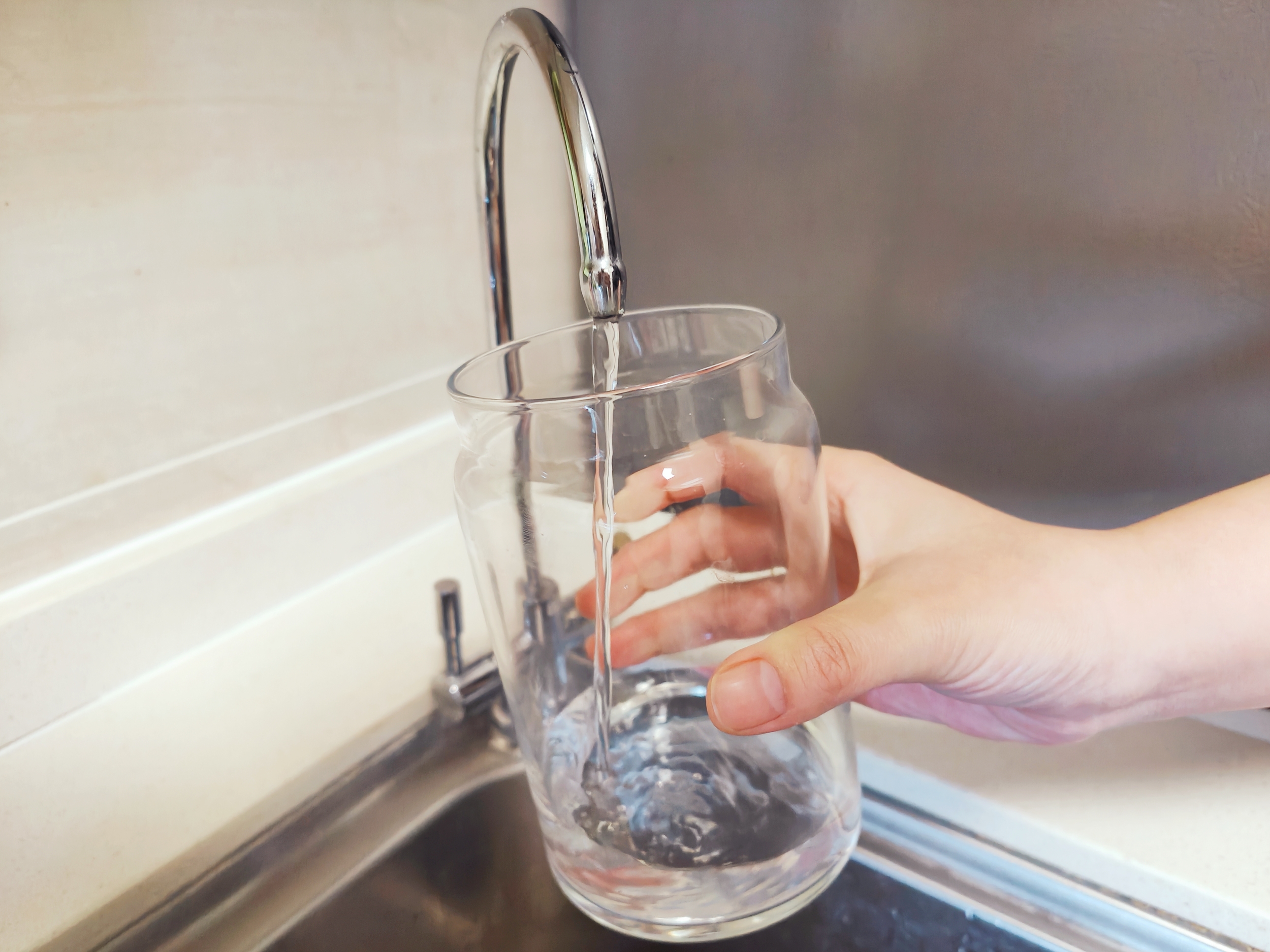 这4种电器切记不要买回家,家用电器使用十大误区