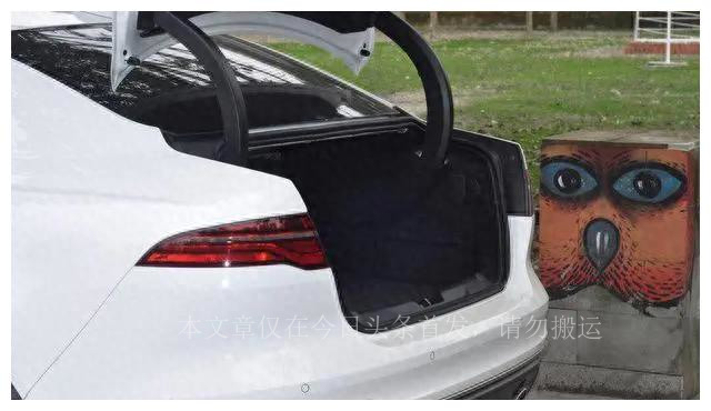 什么样的人会选择捷豹跑车,捷豹xel车主真实吐槽24款