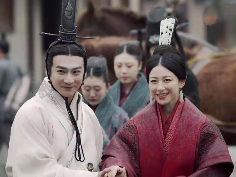 宦官“嫪毐”有何绝技？让秦朝身份尊贵的太后，甘愿为其生子