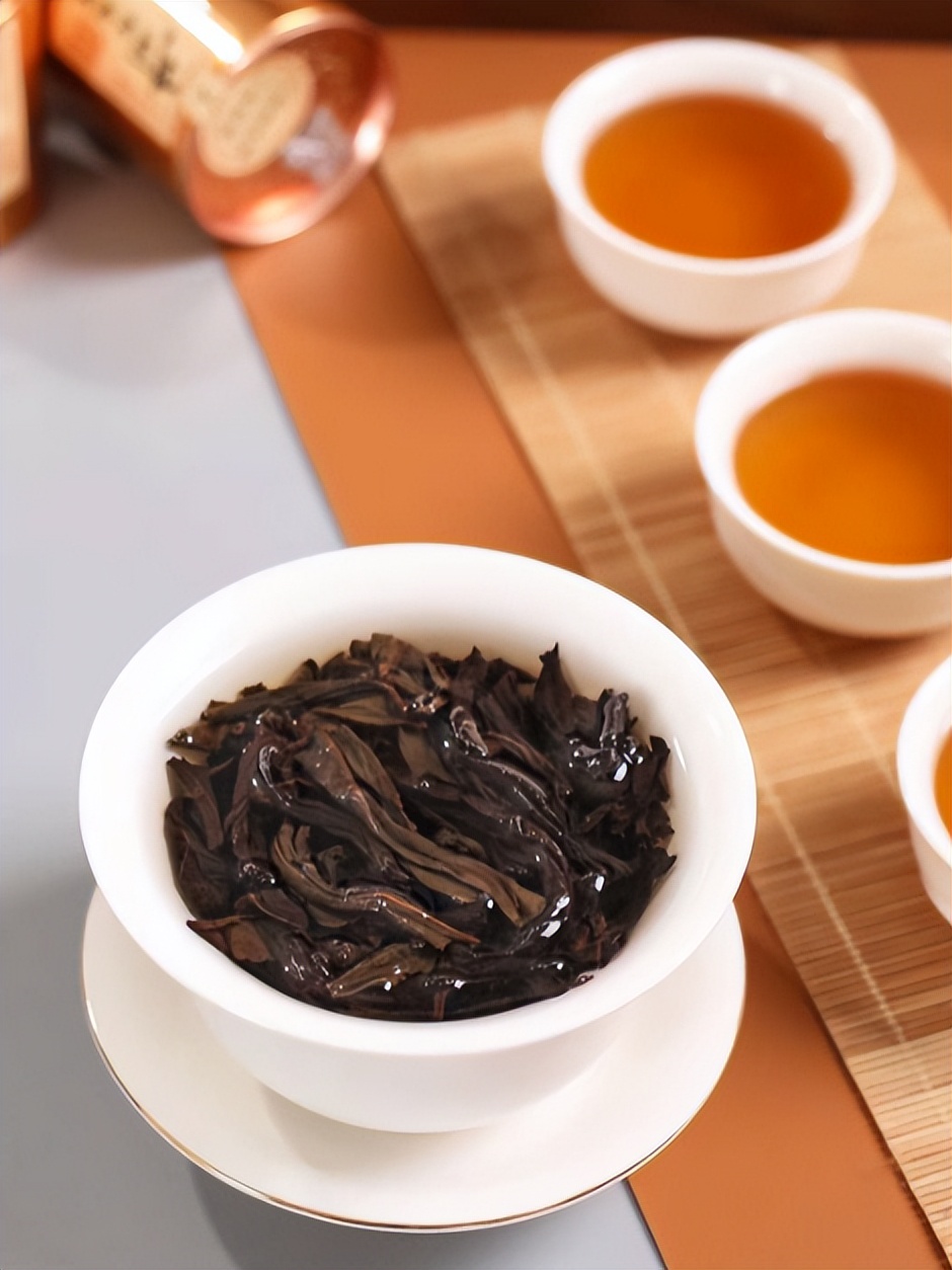 岩茶肉桂水仙大红袍区别,武夷岩茶大红袍肉桂水仙区别