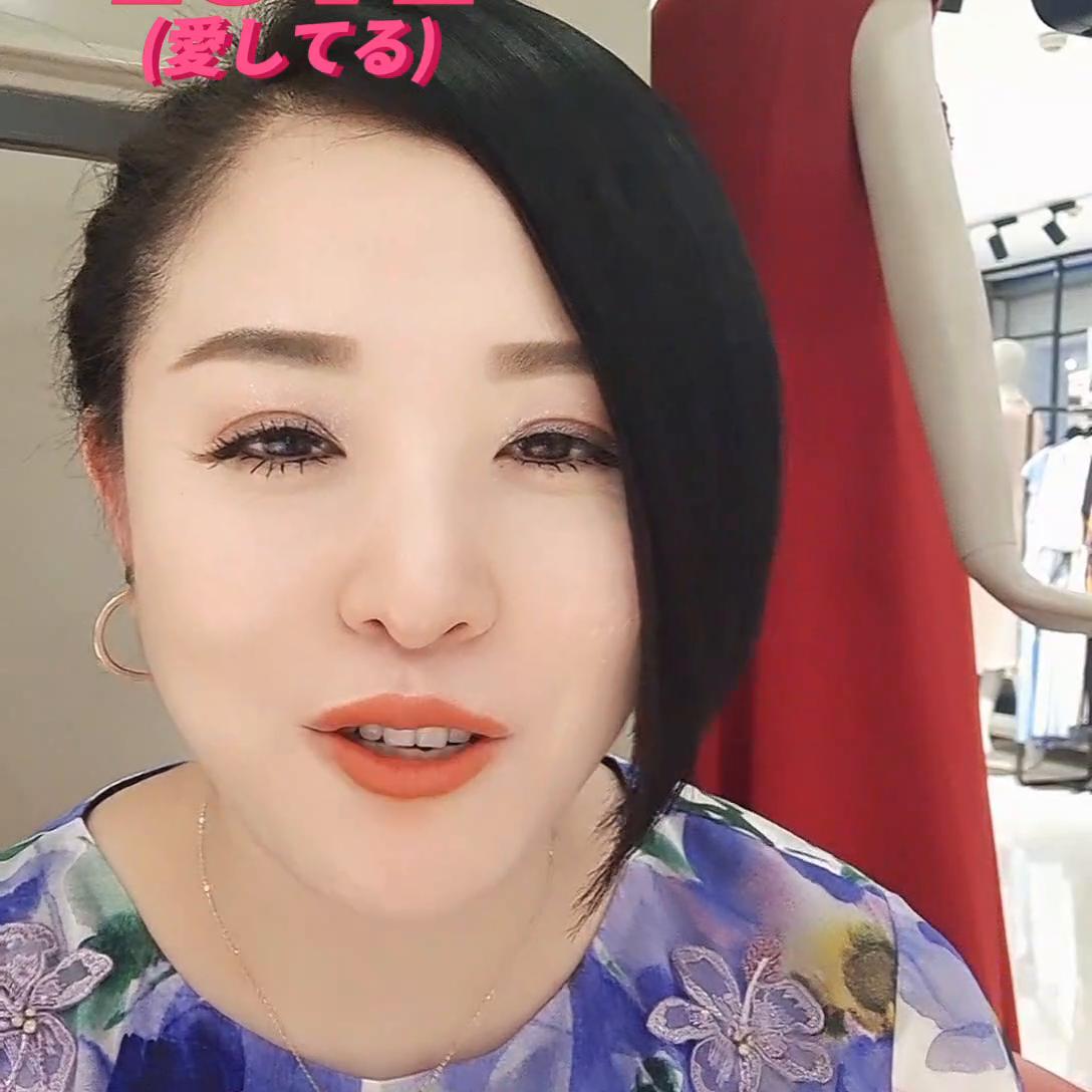 一套好的衣服能让你美得不动声色,真值女装