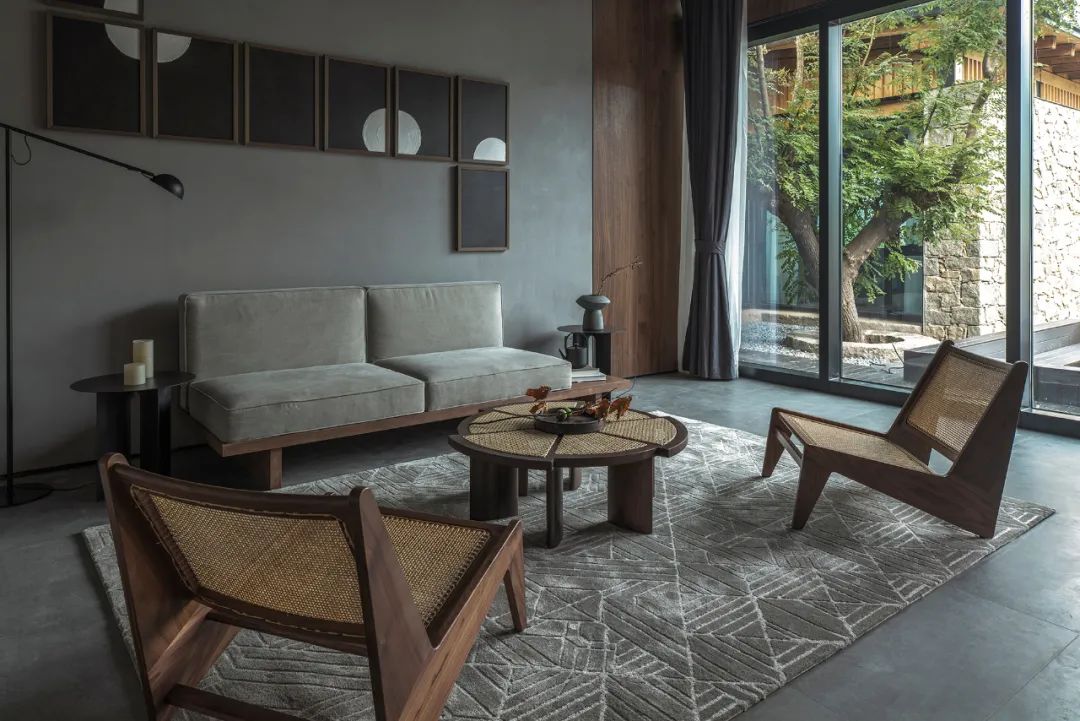 农村自建石头房,农村深山石头房