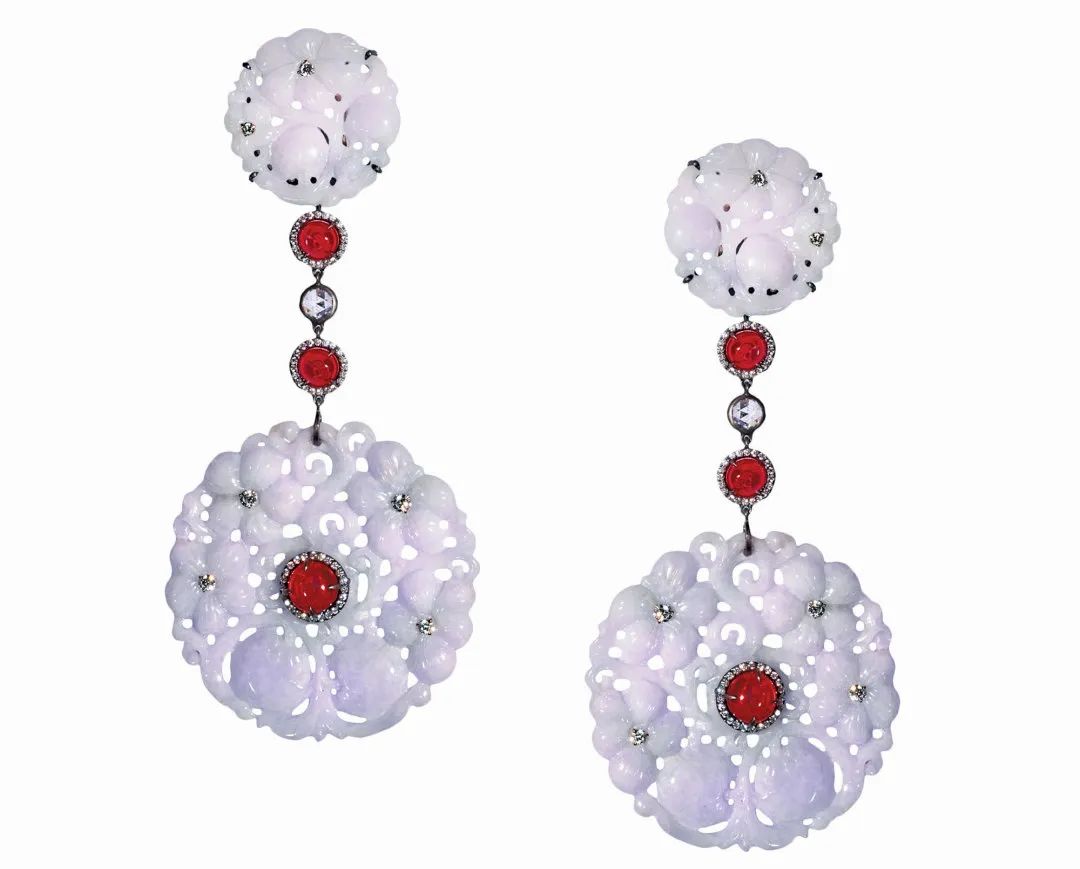 谭松韵关晓彤金鹰节,关晓彤谭松韵红毯走秀