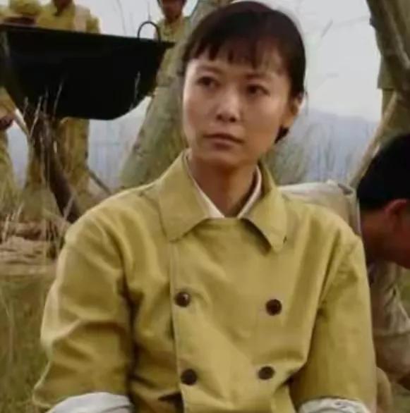 柯蓝和黄志忠因为哪部剧传出绯闻,49岁柯蓝谈情感合集