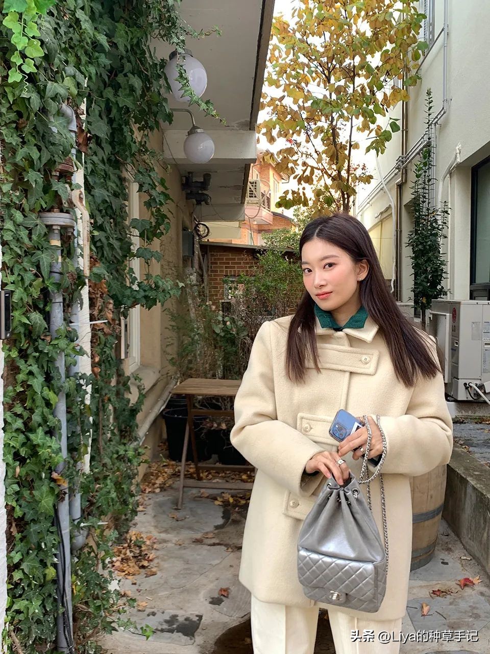 冬天穿什么长款外套保暖又时尚,秋冬厚外套这样选保暖又好看