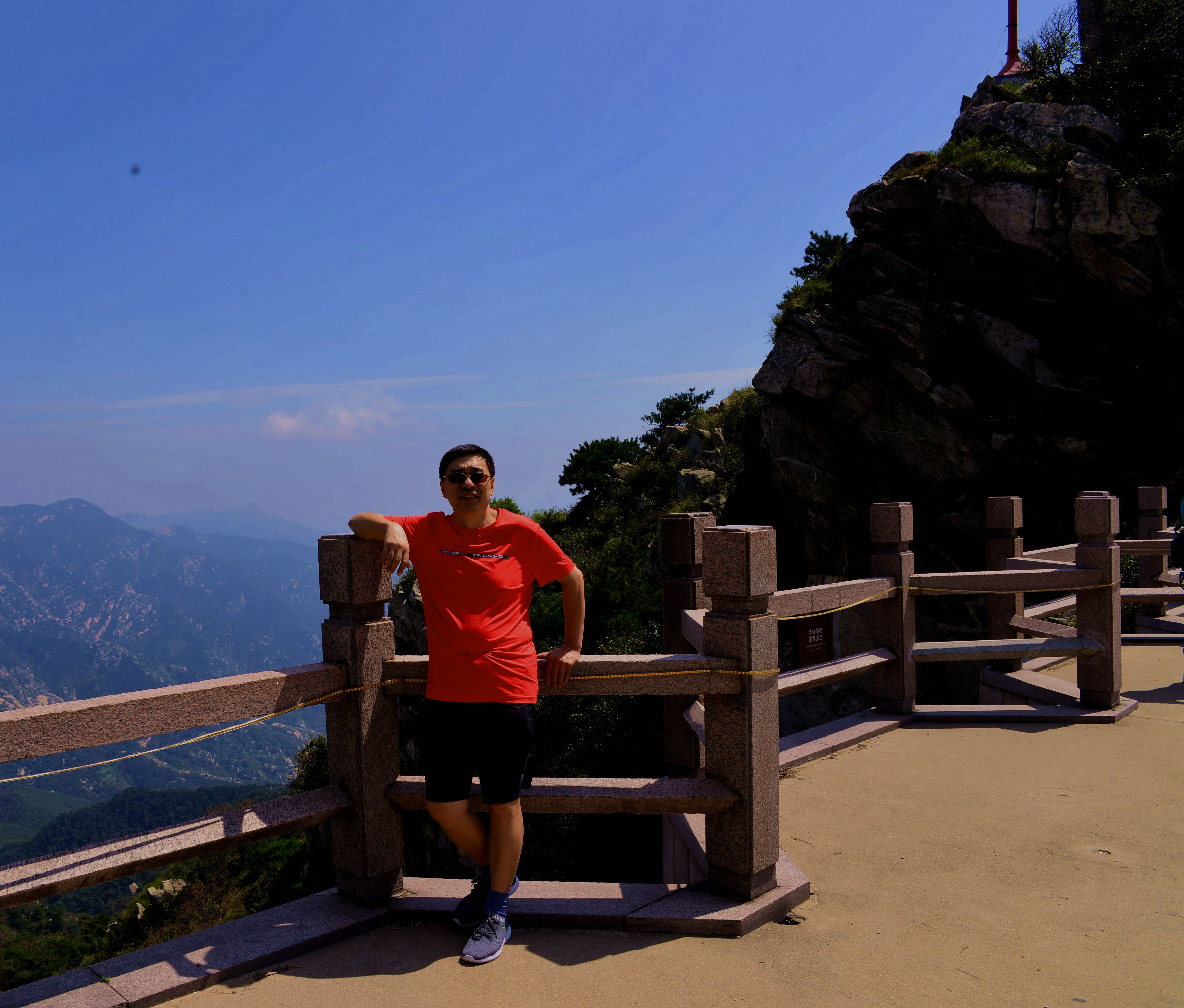 泰山英语旅游简介,景点介绍英文泰山