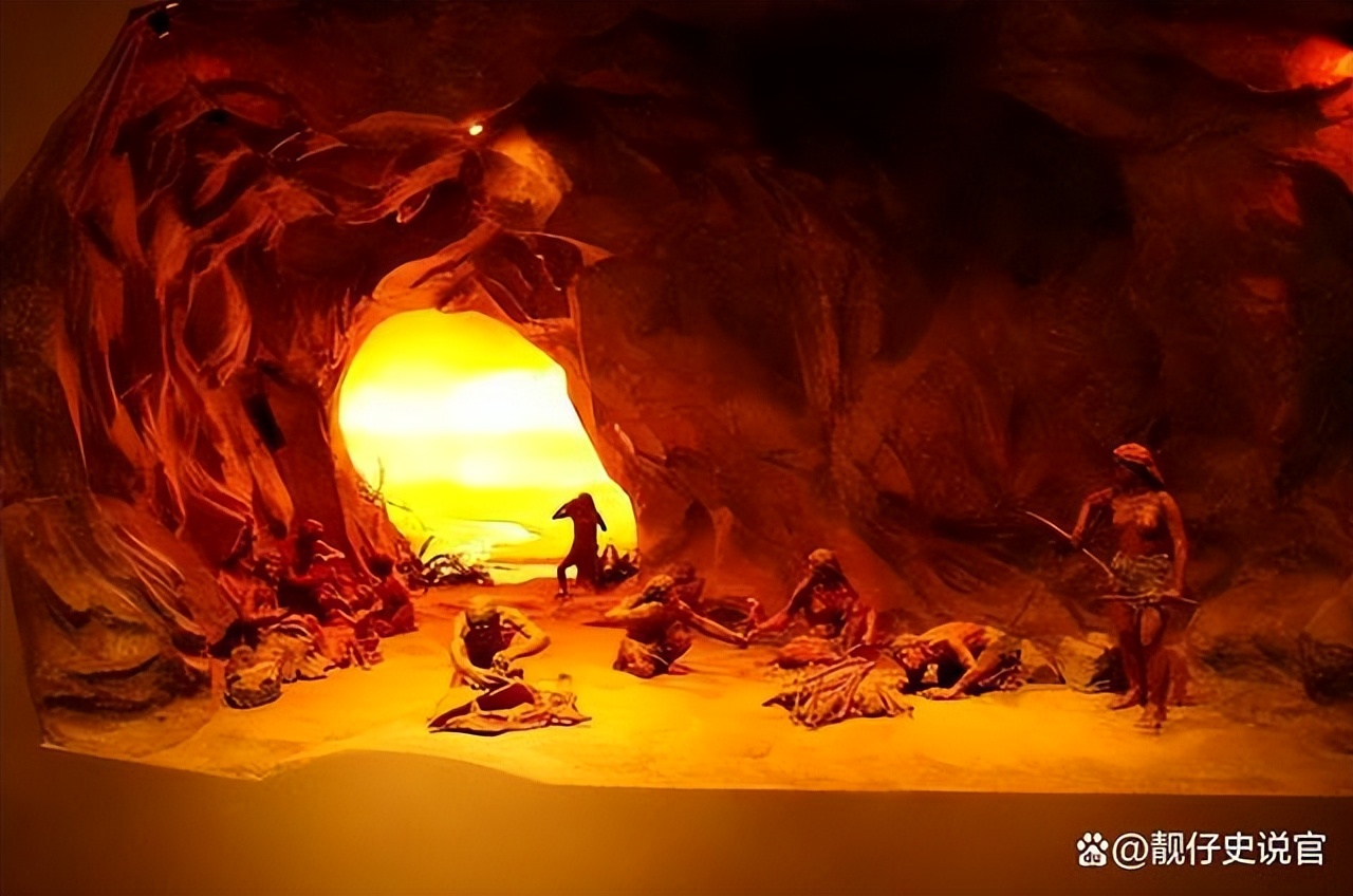 原始人使用火的历史过程,火的发明对远古人类有什么用