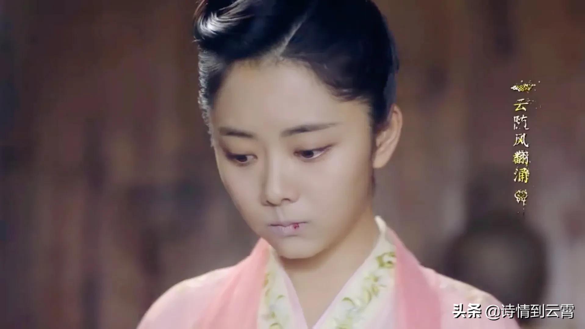 锦衣之下今夏知道陆绎被打入牢中,锦衣之下陆绎得知真相