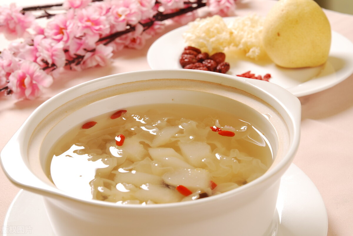 感冒咳嗽喉咙痛吃什么水果好得快,感冒咳嗽喉咙痒吃什么水果好得快