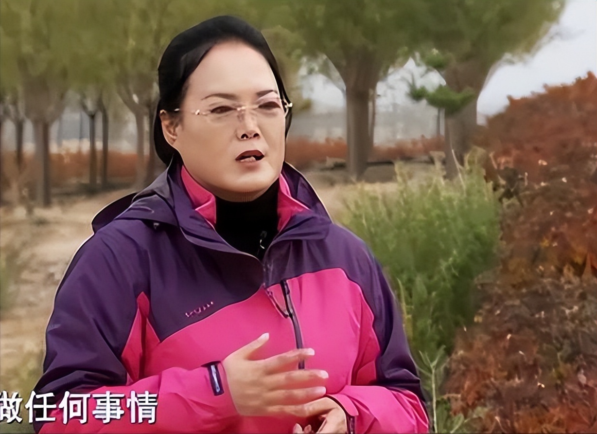 甘肃女子变卖家产花千万开发沙漠,女子砸千万家产完整版