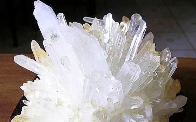 毛主席的水晶棺：纯度达99.9999%，可抗8级地震，已无人能再做！