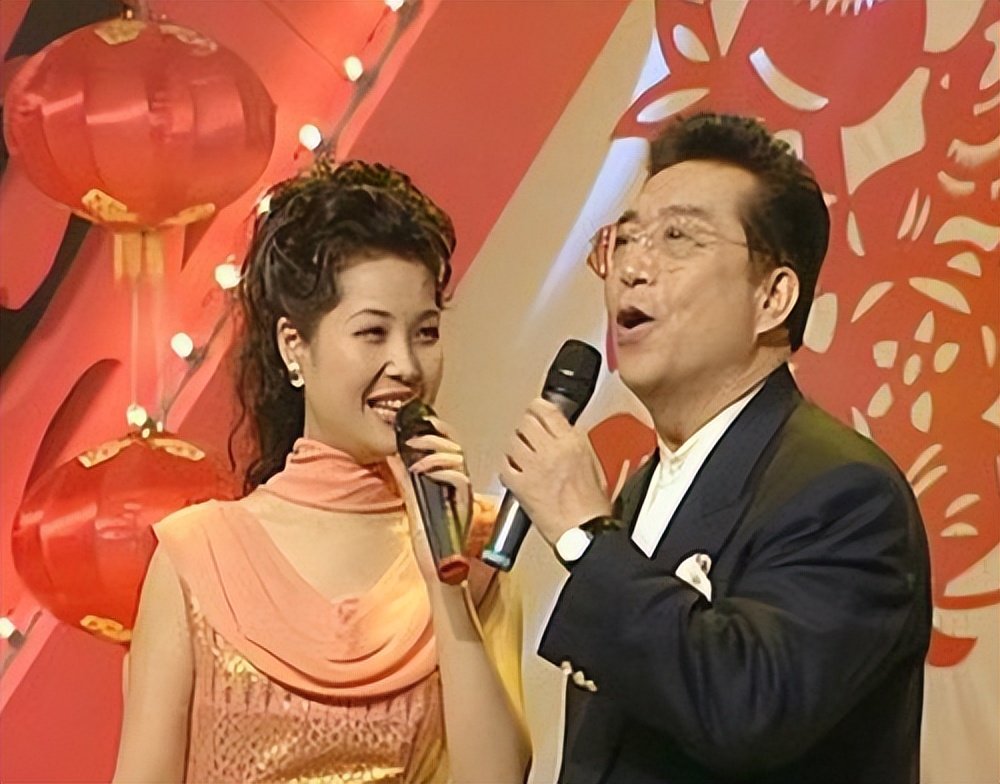 李双江大儿子李贺干什么的,李双江大儿子李贺视频