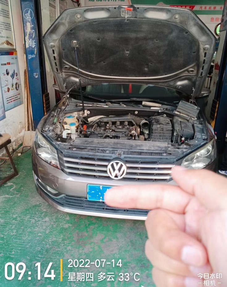 帕萨特1.8t发动机废气阀修理,帕萨特1.8t进气管回火