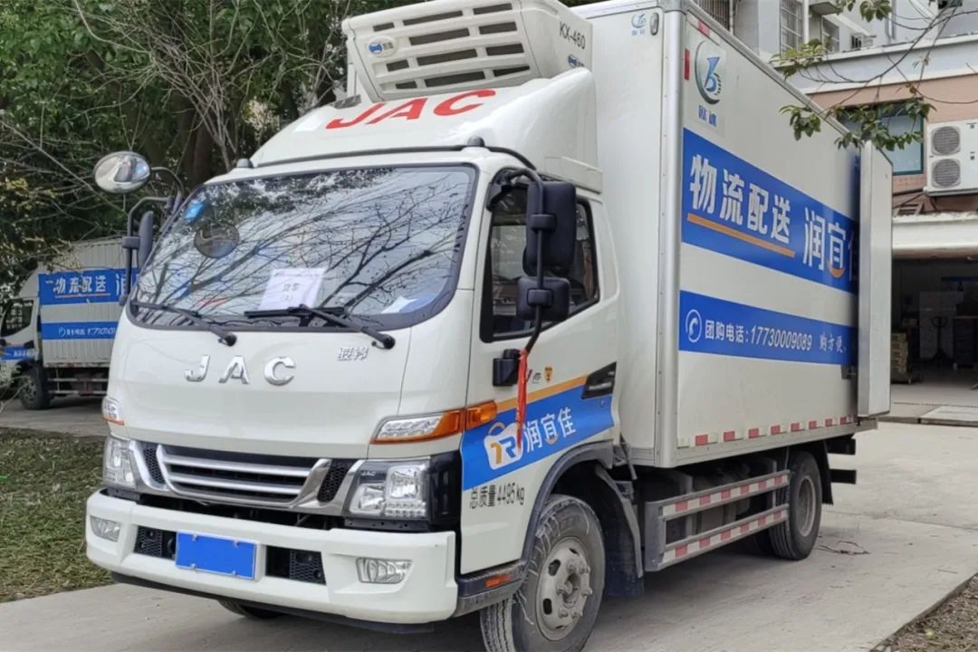 快20年，司机成车管！他说江淮轻卡为润宜佳超市“挑大梁”