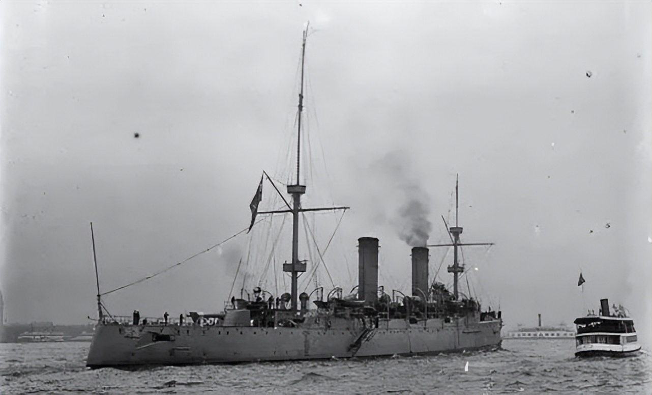 清朝没看上的二手舰，却成为日本和泉号巡洋舰