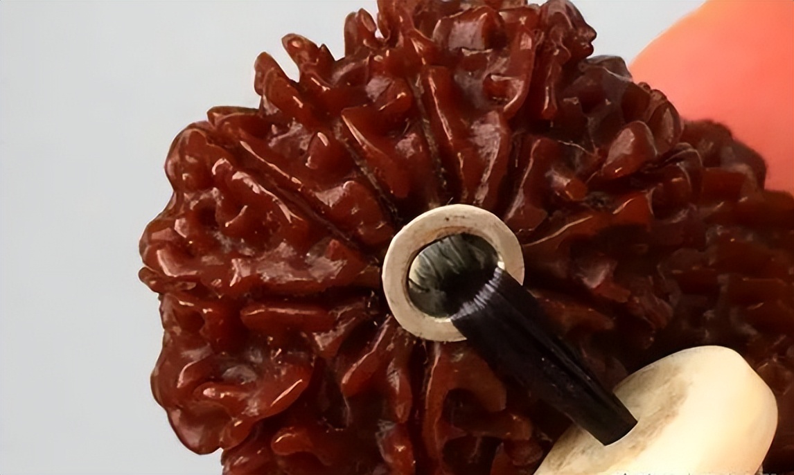 菩提金刚挂脖怎么玩上色快,金刚菩提上色包浆最快的方法