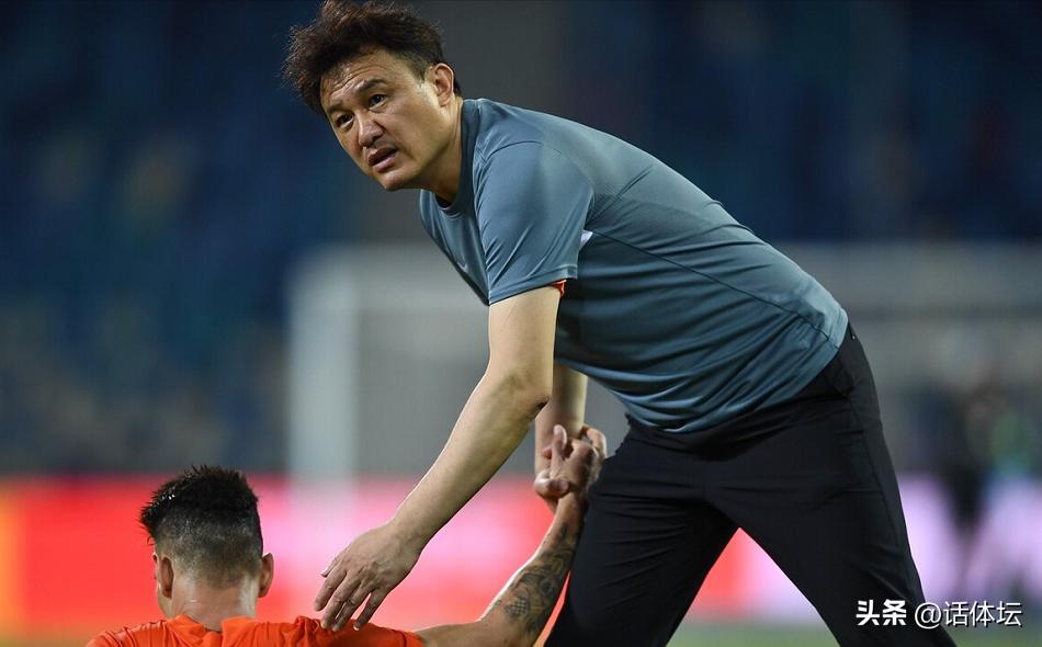 中超第24轮克雷桑停赛么,泰山神锋克雷桑亚冠8场轰8球