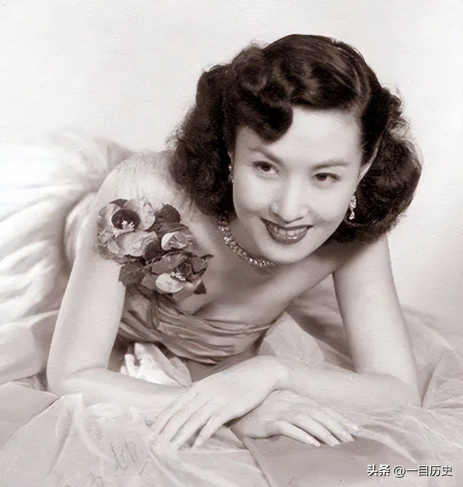 1941年日军攻打香港,香港沦为炼狱,女星梅绮新婚之夜遭日军轮奸