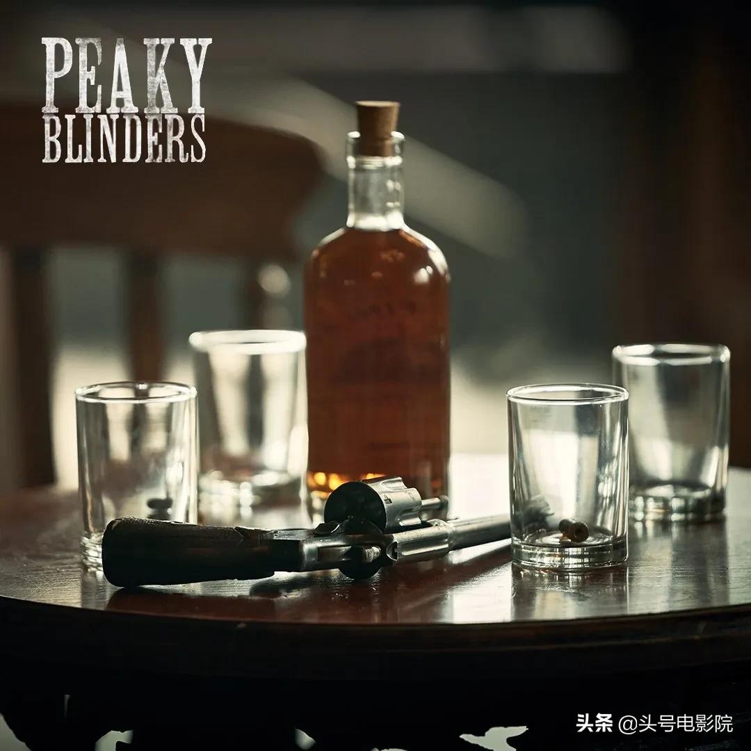 西装暴徒汤姆哈迪锦集,汤姆哈迪浴血黑帮高燃片段多吗