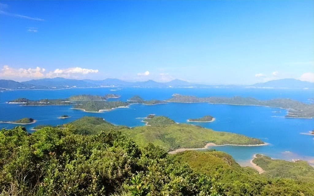 为了拿永居在香港待7年，真的值得么？