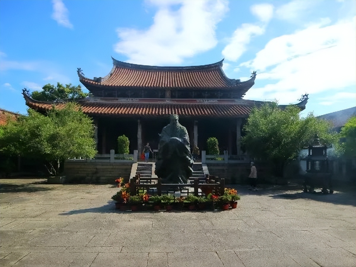 闽山闽水物华新在师生中引热议,闽南旅游推荐漳州旅游攻略