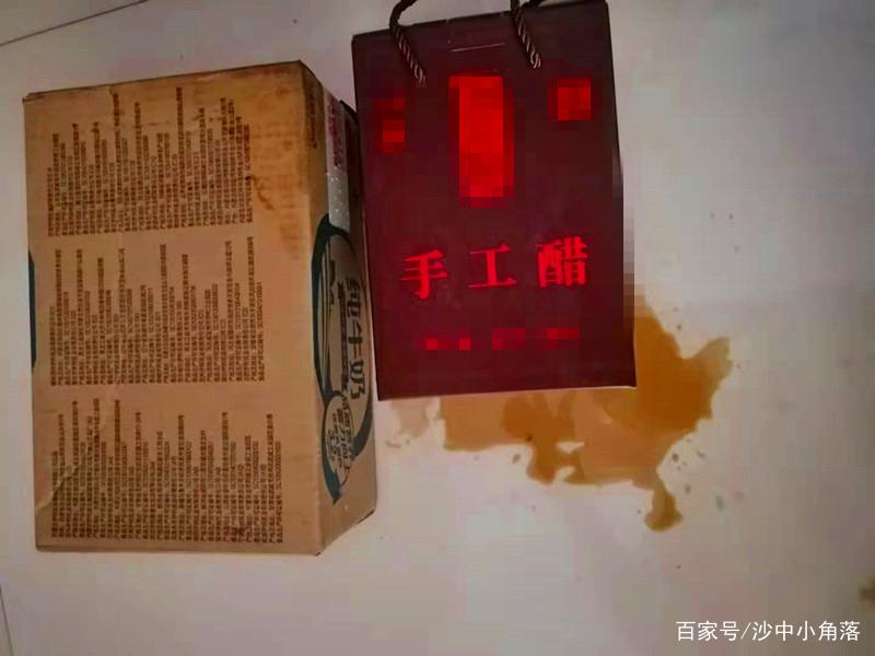 快递破损了快递员承担全部责任吗,快递破损了快递公司负责吗