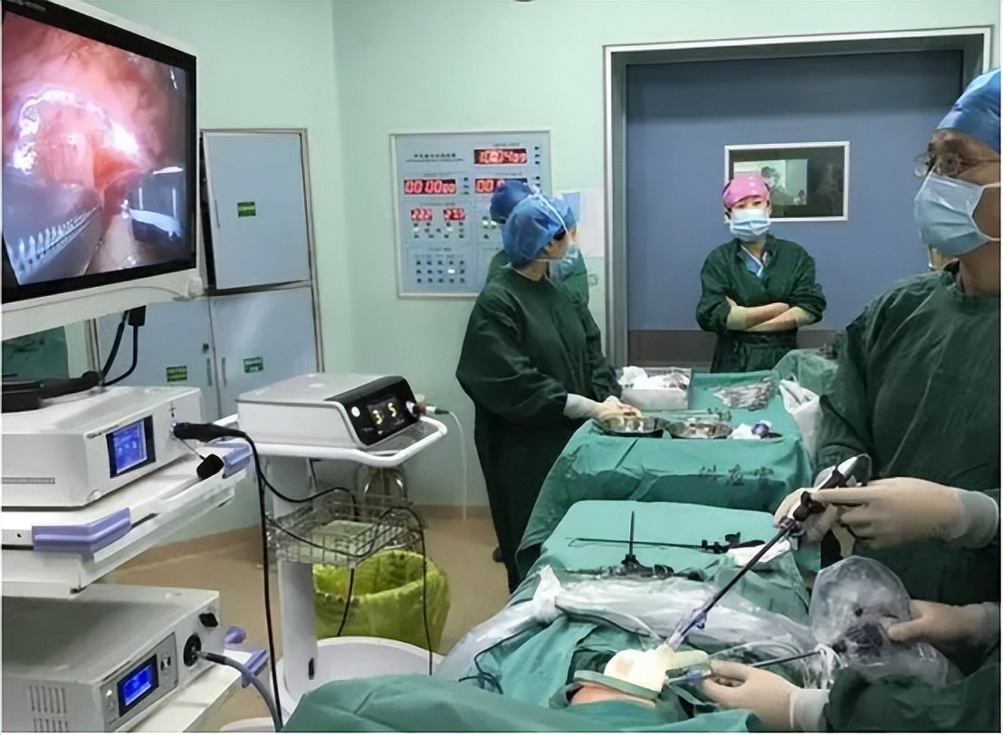 阑尾炎手术并发症腹膜炎,阑尾炎手术后能做艾灸吗