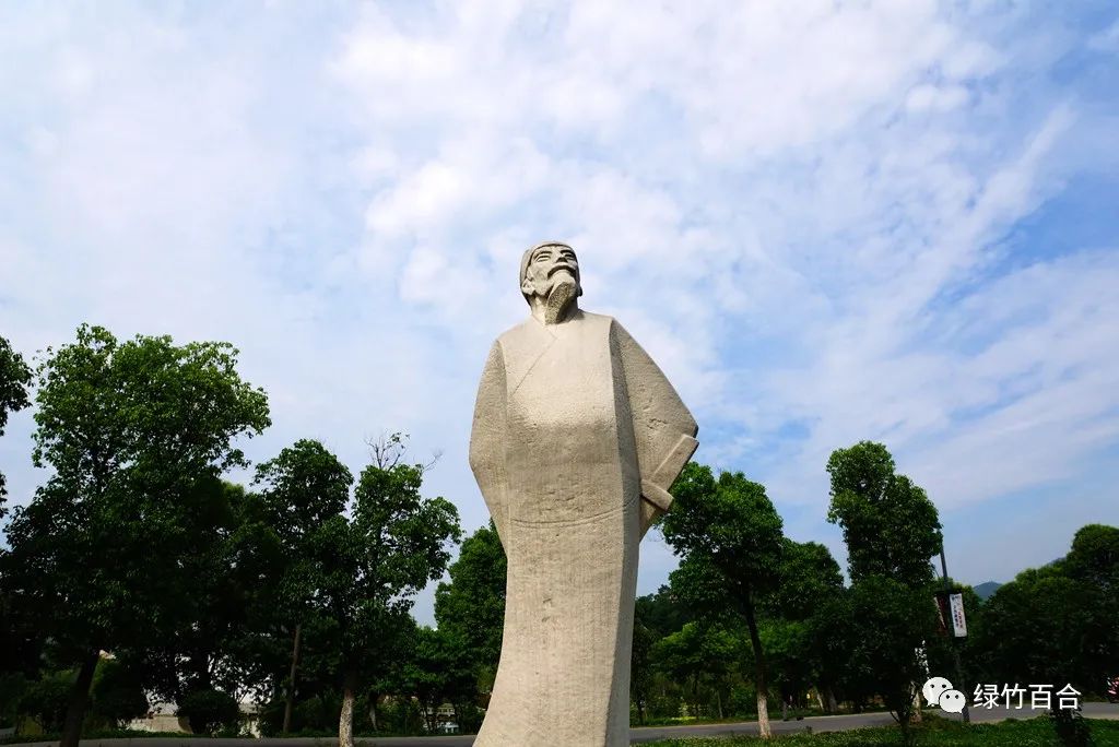 敬亭山唐李白什么时候写的,独坐敬亭山真的是李白写的吗