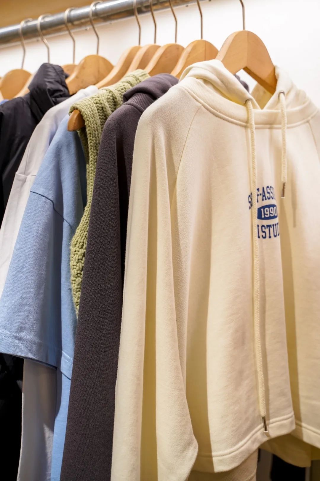 解锁高街潮牌穿搭,解锁时尚春节有新意