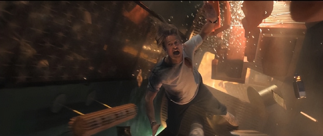 这部“R级片”，票房已破15亿，细扒这部电影，剧情画面太抓眼球