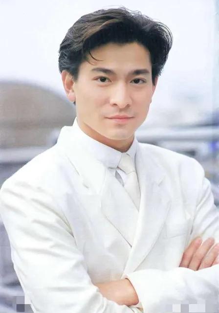 粉丝记事本蒙面,粉丝记事本蒙面唱将完整视频