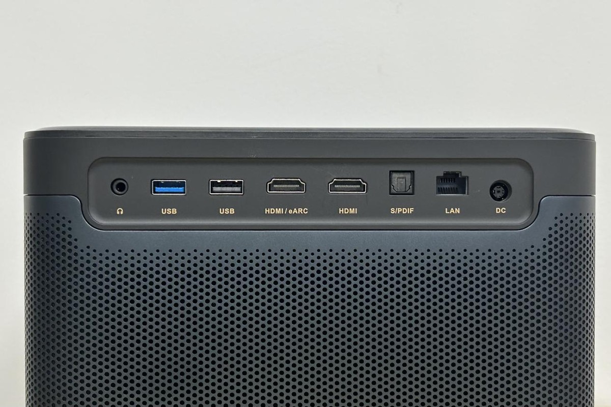 当贝极米坚果短焦测评,当贝坚果极米高端投影仪哪个好