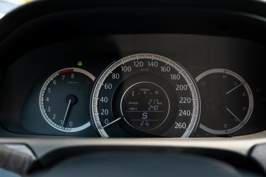 雅阁3.5v6发动机测评,本田雅阁3.0v6试驾