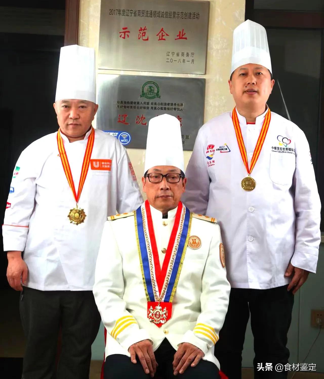 尊师重道刘国江，烹饪美食菜味香