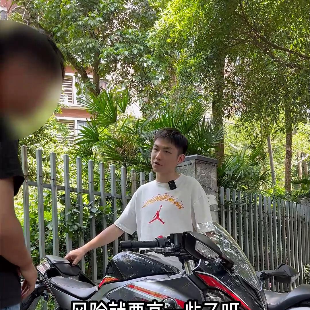 你身边有没有到处跟别人借钱的人,你们身边有没有爱借东西的