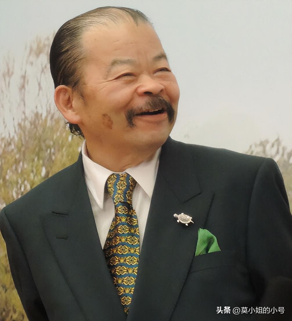 15天内14位名人相继离世，有6人还未到60岁，网红悠悠妈令人惋惜