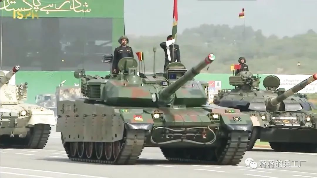 巴基斯坦阅兵有哪些中国装备,巴基斯坦阅兵中式武器
