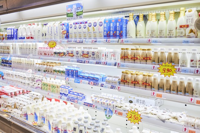 骆驼奶、奶粉、酸奶…奶制品到底怎么选？一篇文章说清楚