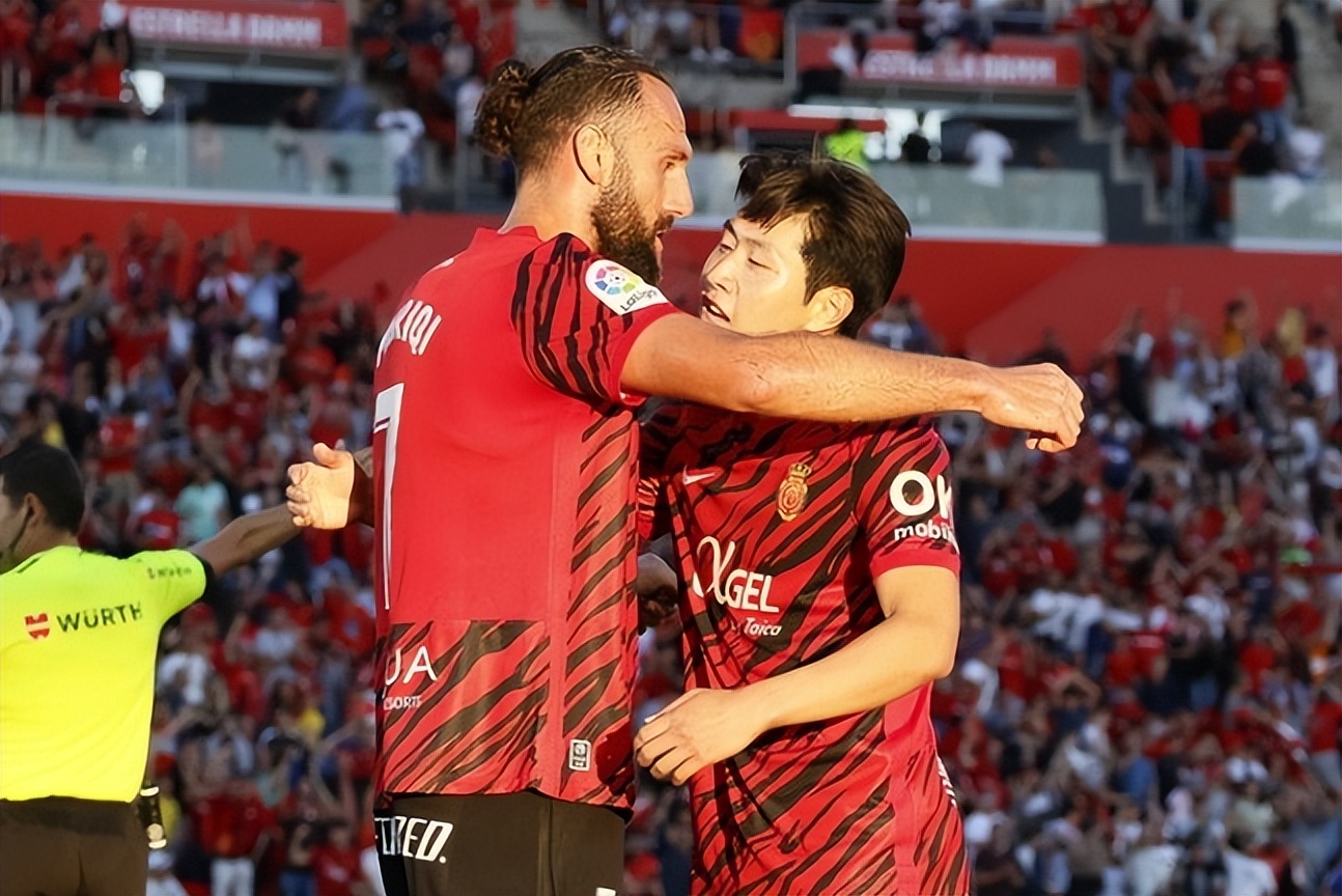 李康仁转会费,李康仁入选韩国国家队吗