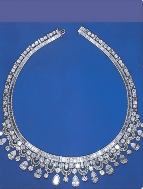 沙特王室送女王珠宝,沙特王室赠送的礼物