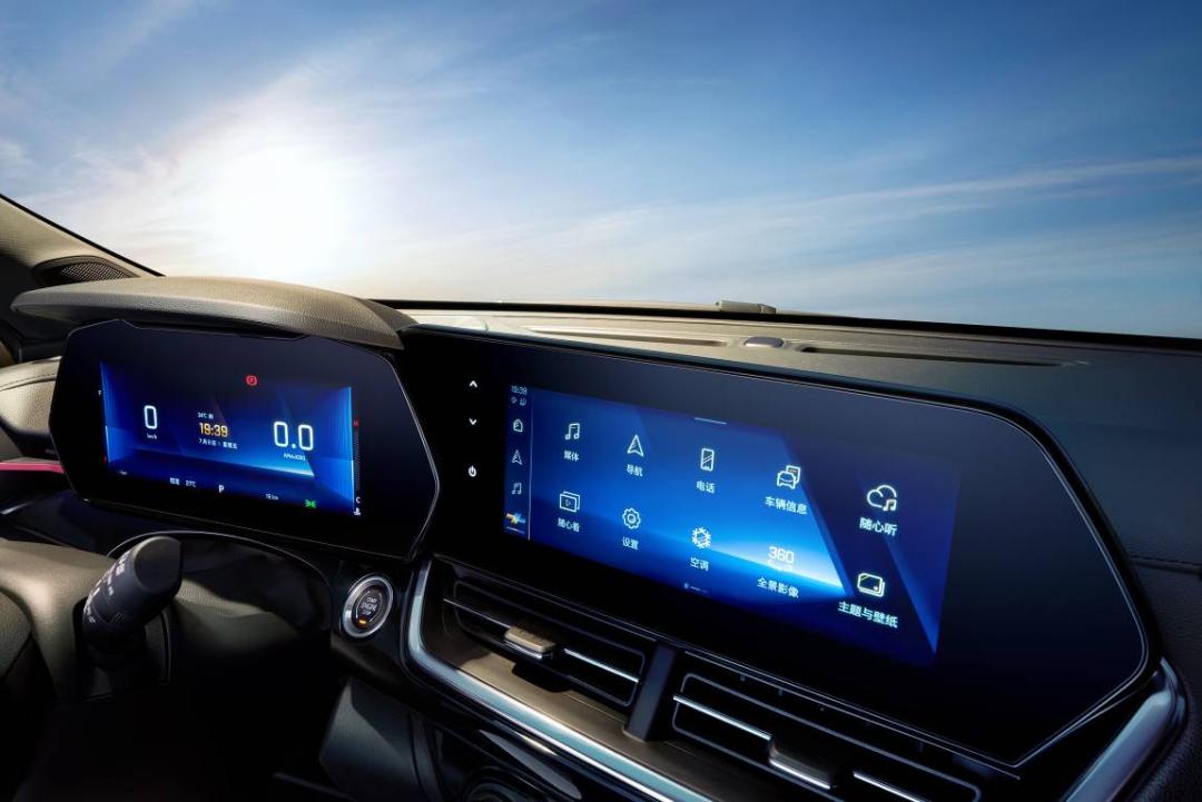 雪佛兰星迈罗细节讲解,雪佛兰科迈罗进化史